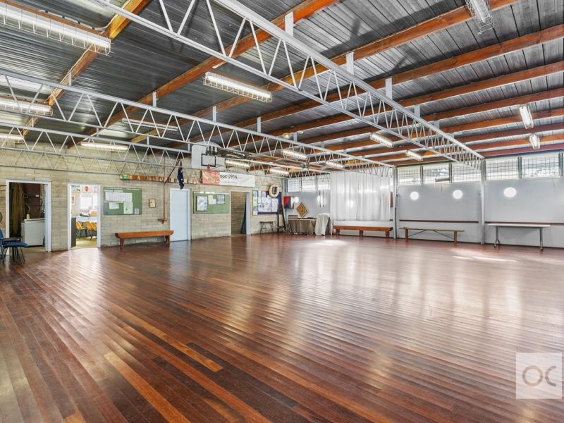 ECM_4714653_v1_1st Centennial Park Sea Scouts Building inside September 2021.jpg